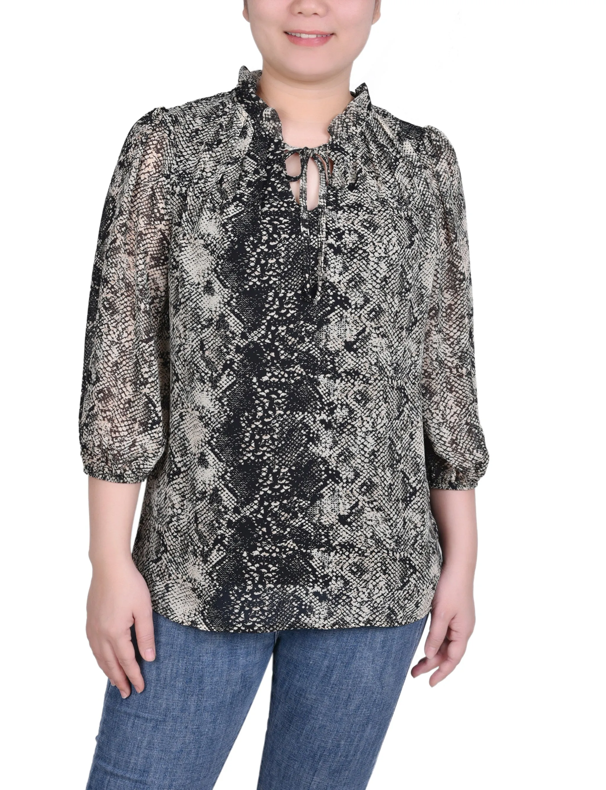 Petite 3/4 Sleeve Chiffon Blouse
