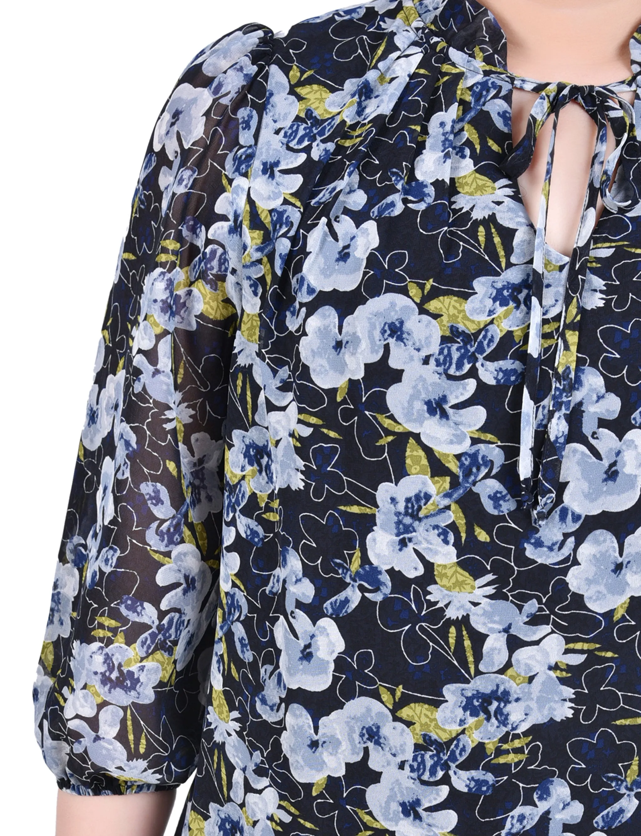 Petite 3/4 Sleeve Chiffon Blouse