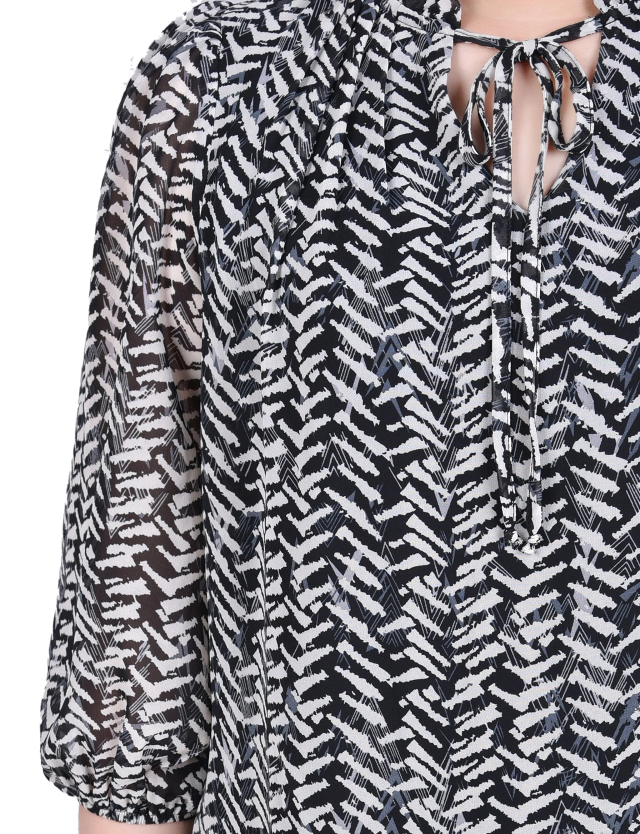 Petite 3/4 Sleeve Chiffon Blouse