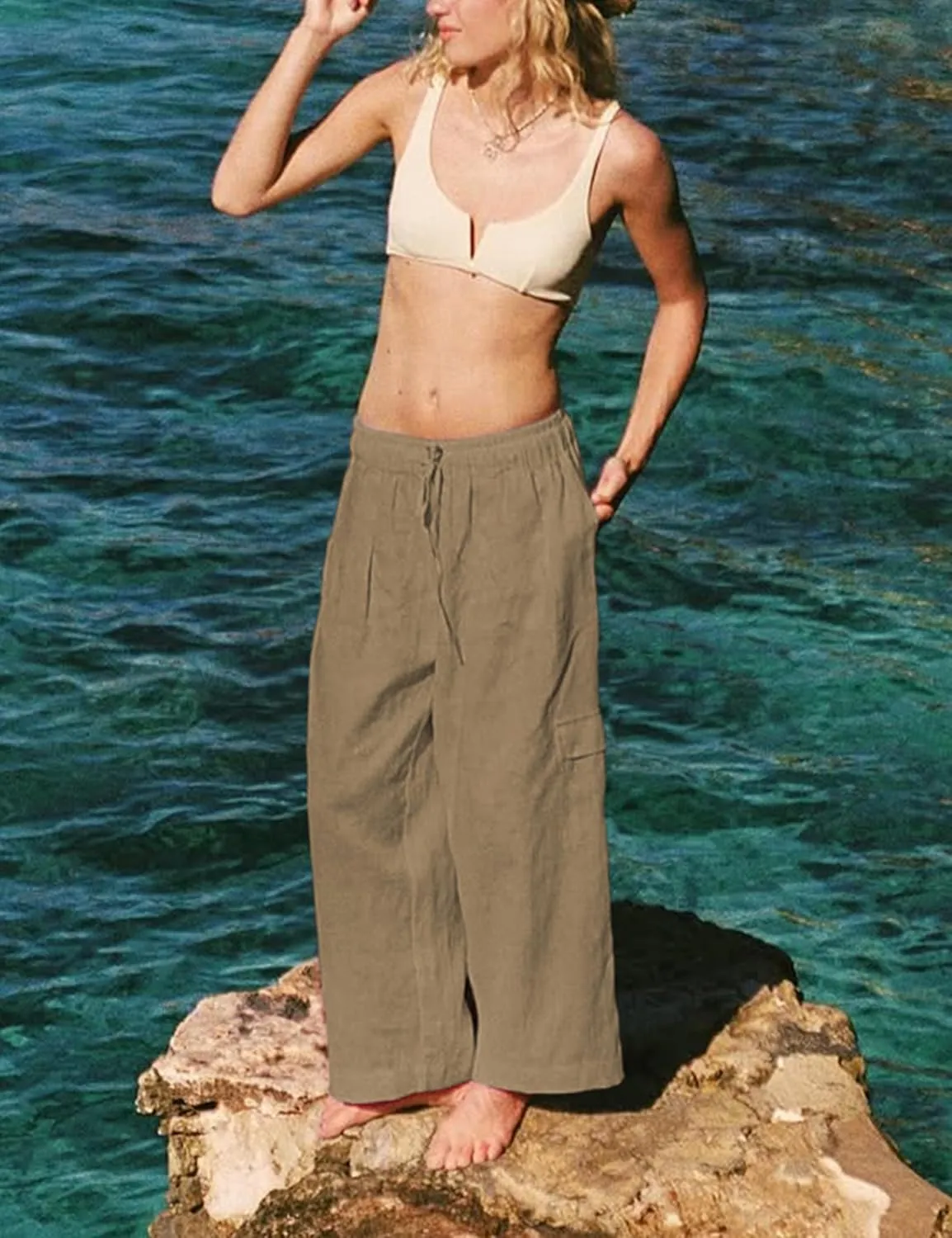 Women Linen Beach Pants Lightweight Cargo Sweatpants Wide Leg Elastic Waist Palazzo Pants Cover Up with Pockets
